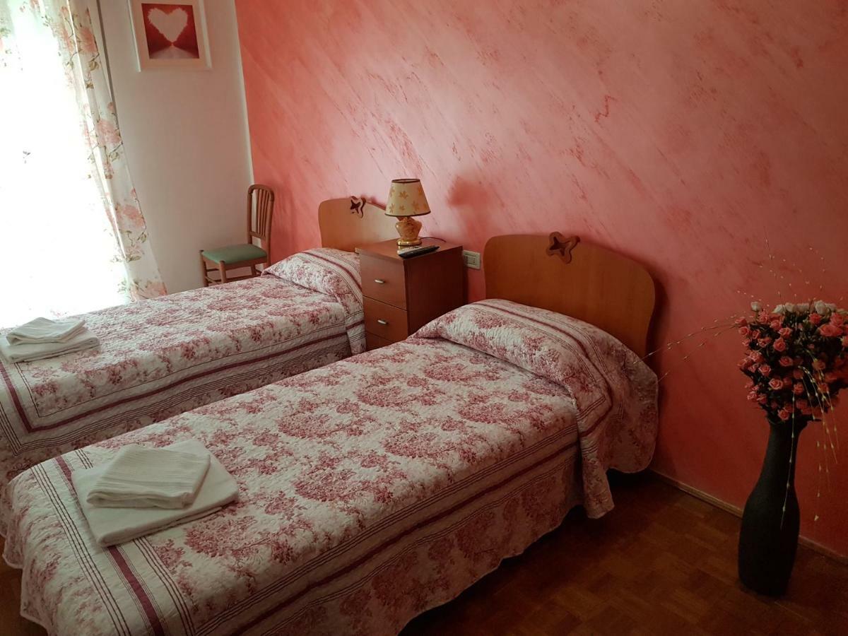 מסטרה Chowdhury House Unit 2 מראה חיצוני תמונה